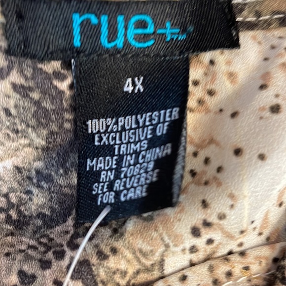 Rue+ top - Picture 9 of 10